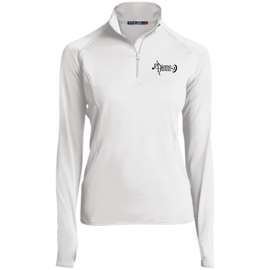 Women's 1/2 Zip Performance Pullover - white